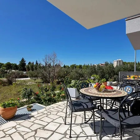 Apartment Iko