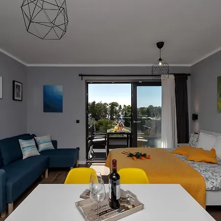 Iko Apartman *
