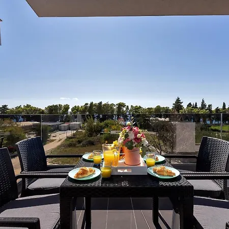 Apartament Iko