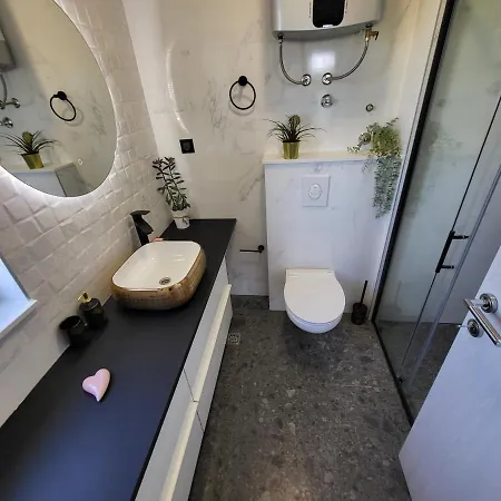 Apartment Iko Tucepi