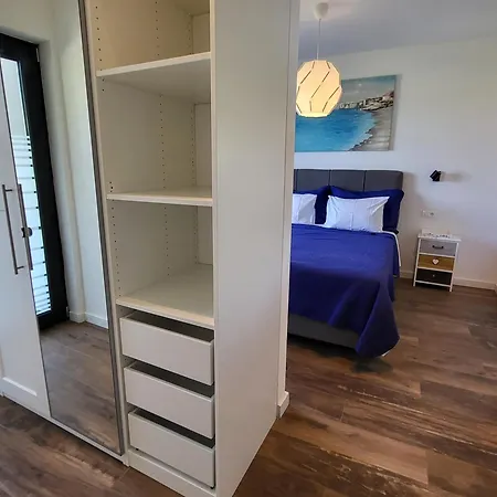 Iko Apartment *