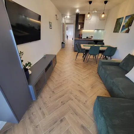 Apartment Iko Tucepi